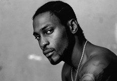 Носителят на 4 награди Грами загуби битката с рака на