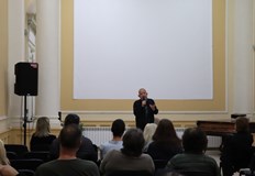 Известният писател сподели въздействащи мисли за Русе след среща с