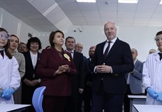 Премиерът откри два нови образователни центъра в Перник и подчерта