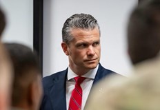 Пукнатина в предното стъкло принуди екипажа да прекрати полета от