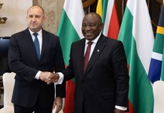 Сирил Рамафоса получи покана да посети БългарияДържавният глава Румен Радев