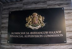 Нерегулираните ИИ инструменти могат да доведат до сериозни финансови загубиКомисията