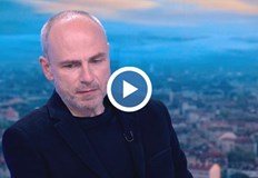 Пеевски се превърна в зъл дух който се храни от