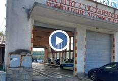 Задържаните служители са вземали между 200 и 1000 лева за