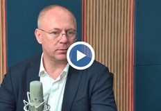 Евродепутатът предупреди че България влиза в дългова спирала с присъединяването