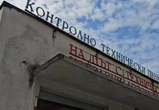 Полицай от Хасково и негова посредничка са приемали подкупи за