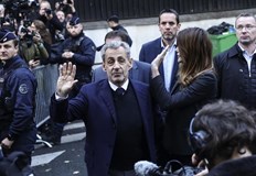 Адвокатът му Кристоф Ингрен определи вкарването му като позор Бившият президент