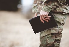 ЕК настоява за повече разходи за отбрана след намаляването на