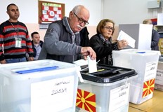 Избирателната активност е 20 а кампанията бе белязана от обвинения