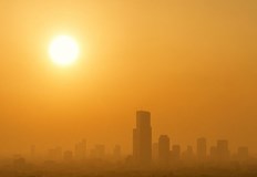 Слънцето и жегата създават невидим убиец във въздухаВъздухът над Европа