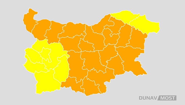Даниел Митов свика институциите заради опасното време в 20 области на страната