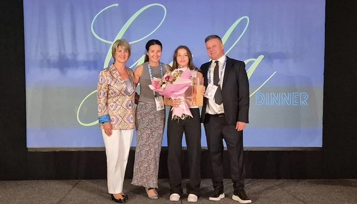 16-годишната сноубордистка спечели 15 000 евро награда от Европейските олимпийски комитети 16-годишната сноубордистка спечели 15 000 евро награда от Европейските олимпийски комитети