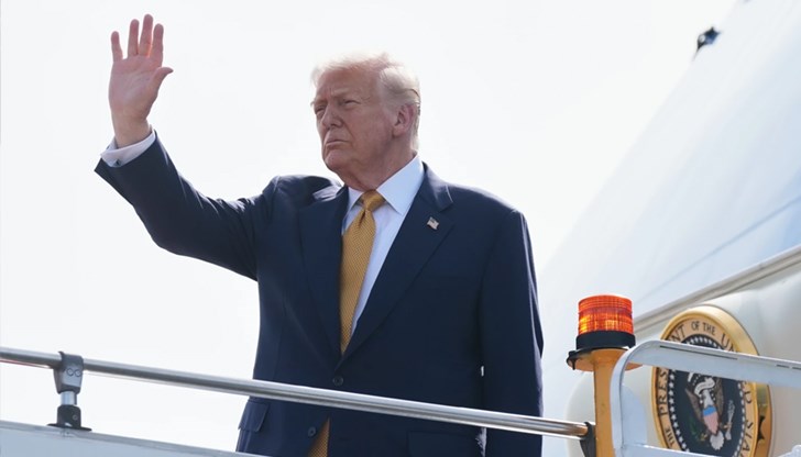 Изявлението беше направено на борда на Air Force One по пътя за Япония