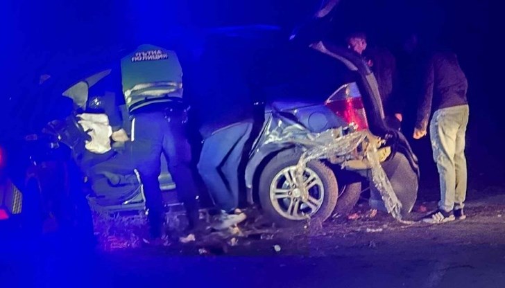 Мъртво пиян шофьор се заби в дърво в село Градешница