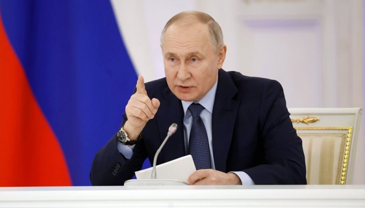 Само една от тях е свързана директно с Украйна, а другите две се отнасят до разрушаването на западното единство