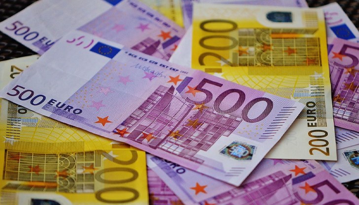 Министерството на финансите организира дискусия за ползите от еврото на 22 октомври