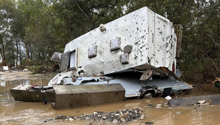 Пожарната служба в Царево публикува конкретни инструкции за действия преди, по време и след наводнение