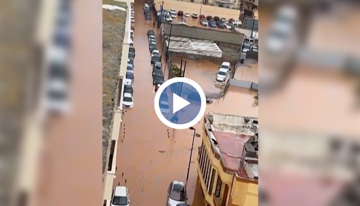 Опашката на бурята „Габриел”, която премина през Атлантика със силата на ураган