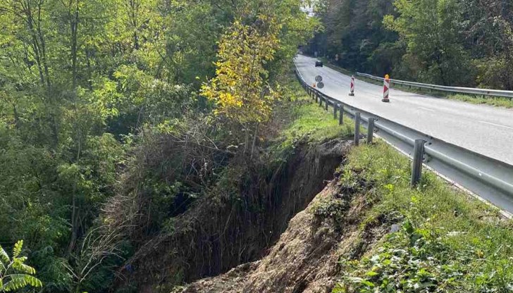 Движението в посока Русе ще остане затворено до края на ремонта