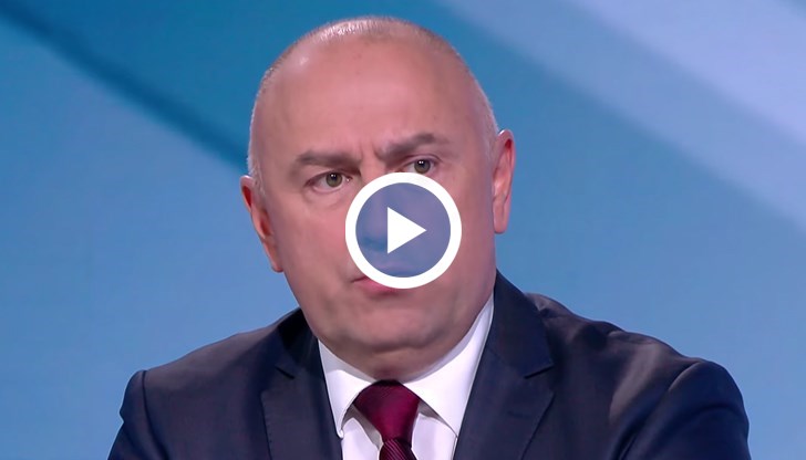 Според него дефицитът е нараснал с 210% спрямо миналия август