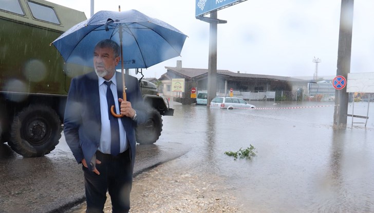 Проблеми с тока на "Дунав мост" след наводненията в Русе