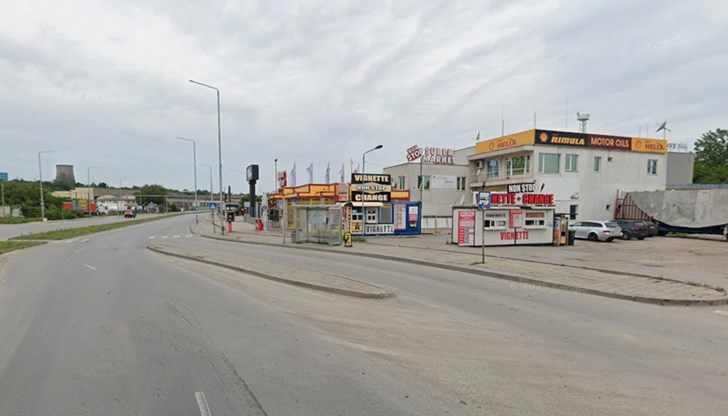 Англоговорящ мъж задигна крупна сума под претекст, че търси колекционерска банкнота