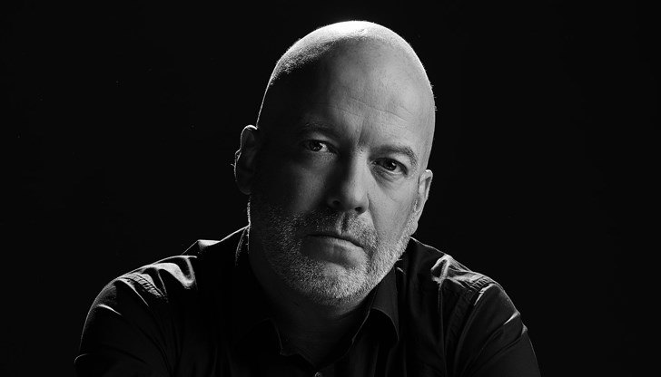 Писателят зададе неудобни въпроси за неизпълнените обещания на ИТН Писателят зададе неудобни въпроси за неизпълнените обещания на ИТН