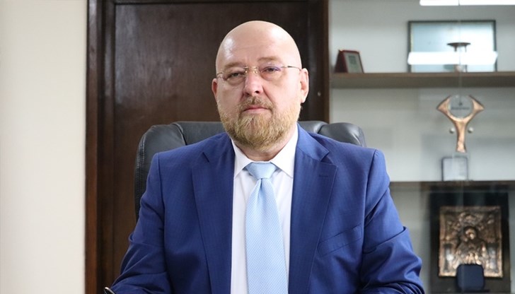 На негово място ще встъпи Илиян Илиев от листата на ИТН