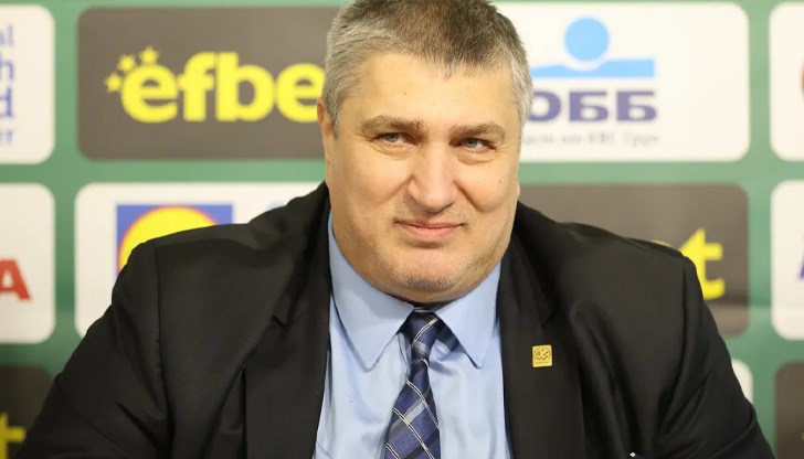 Легендата на българския волейбол разказа как треньорът Сашо Тодоров повярвал в него и променил съдбата му