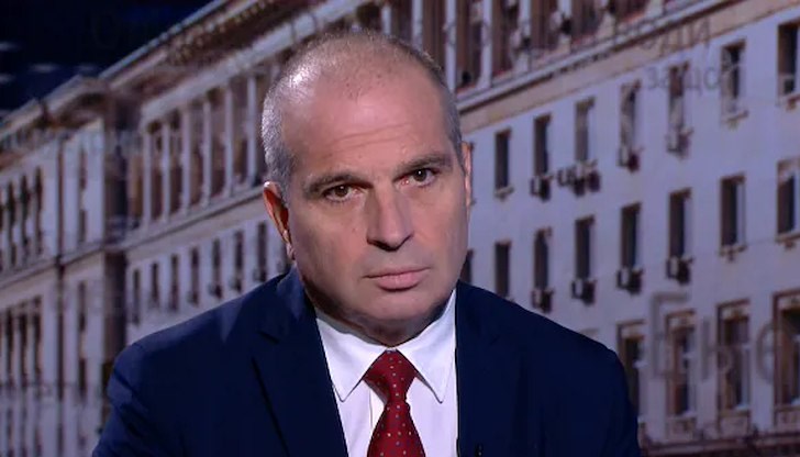 Министърът обяви война на корупцията след скандала с Роби Уилямс