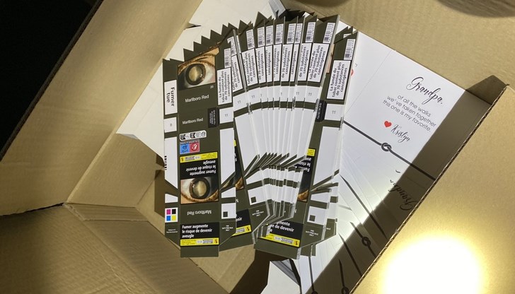 В камион за Нидерландия откриха и 600 килограма коркофан със защитени търговски марки