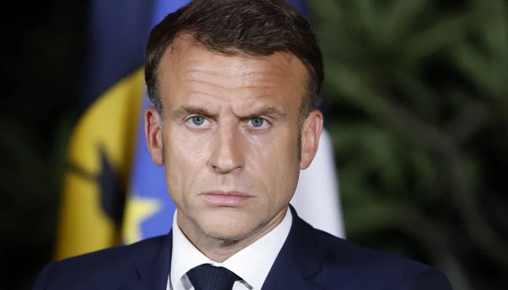 Френският президент призова в Германия за защита на демокрацията и предупреди за нарастващите заплахи отвътре и отвън