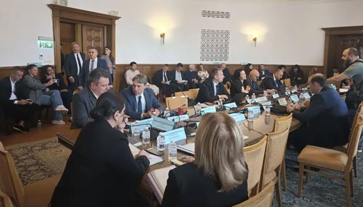 Костадин Ангелов: Решението за заплатите ще е в бюджета на НЗОК Костадин Ангелов: Решението за заплатите ще е в бюджета на НЗОК