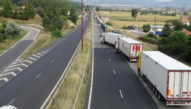 Не е малък делът и на неработещите камери към тол-системата