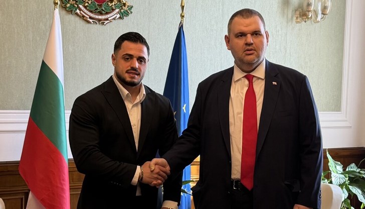 Лидерът на ДПС - Ново начало към шампиона: „Ти си гордост за България“