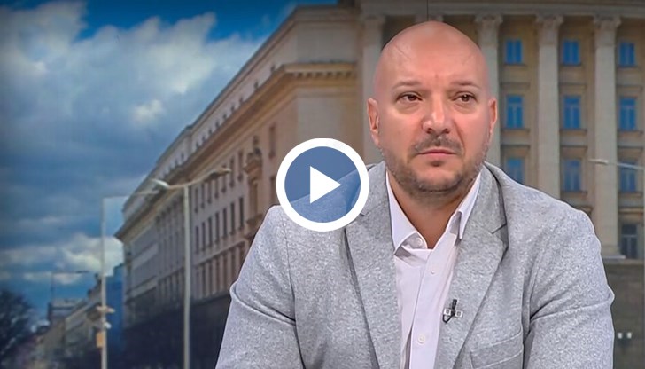 Социологът критикува открито политическата позиция на Румен Радев и подкрепя парламента