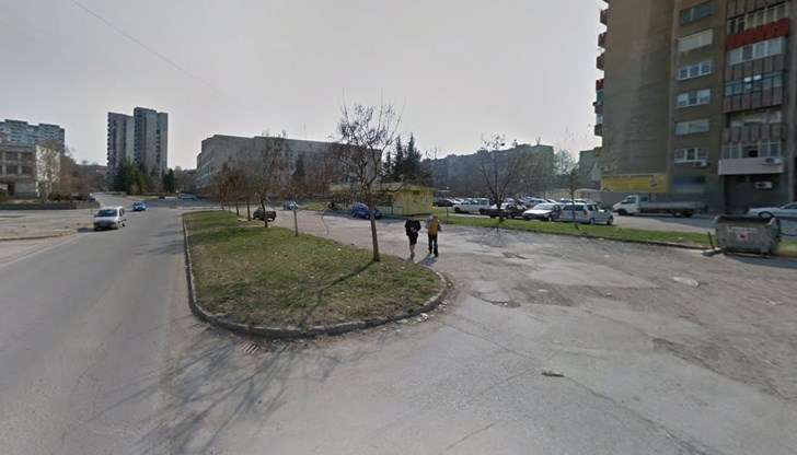 Общината дава над 140 000 лева за нов паркинг на улица "Киев" Общината дава над 140 000 лева за нов паркинг на улица "Киев"