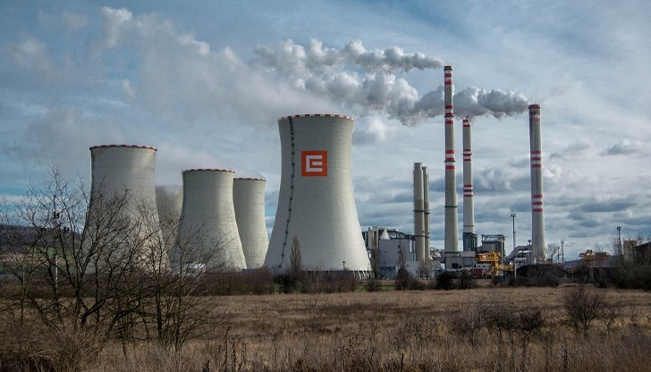 Хиляди зрители наблюдаваха как 56 хиляди тона бетон се срутиха за секунди в Бавария