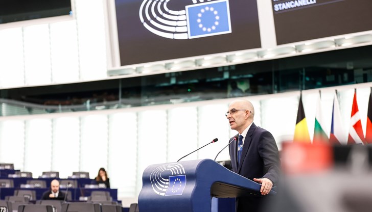 Българският евродепутат критикува бездействието на европейските институции по време на дебат за мирните усилия във връзка с конфликта Българският евродепутат критикува бездействието на европейските институции по време на дебат за мирните усилия във връзка с конфликта