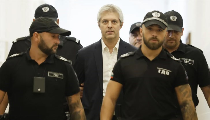 Днес Благомир Коцев и защитата му са призовани за предявяване на материалите по делото