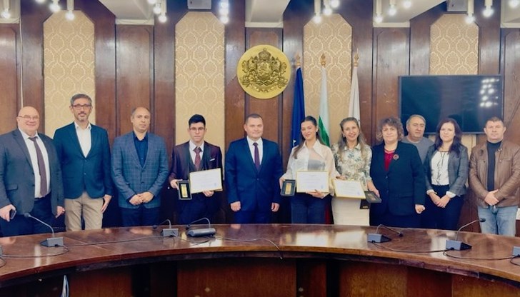 Вероника Илиева, Елена Йорданова и Христо Христов получиха отличието за 2025 година