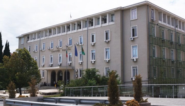 Извършителят е запалил къща с цел да се саморазправи с бившата си приятелка