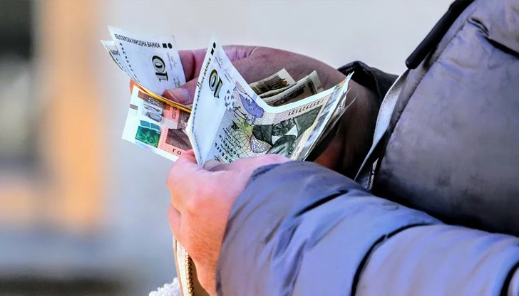 От април 2025 година НОИ преизчисли автоматично пенсиите с допълнителния осигурителен стаж от миналата година