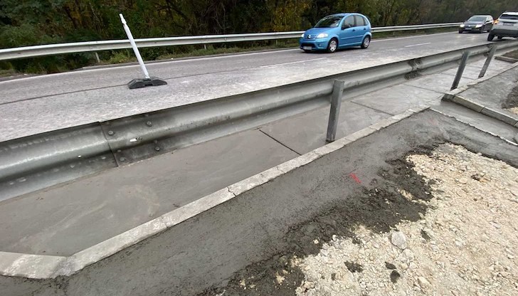 Аварийните дейности са завършени, трафикът ще се нормализира утре сутрин около 8:30 часа