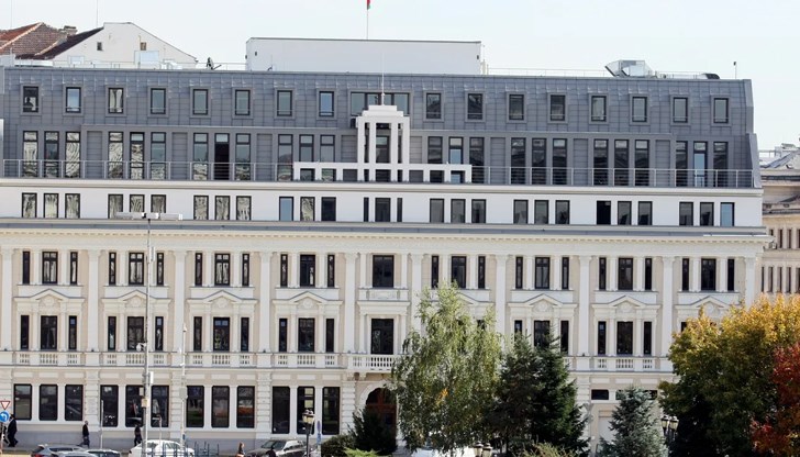 Опозицията иска да озапти наливането на милиарди в държавни фирми