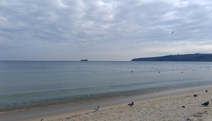 Температурите в страната ще варират между 13 и 19 градуса в петък, с понижение през събота и неделя