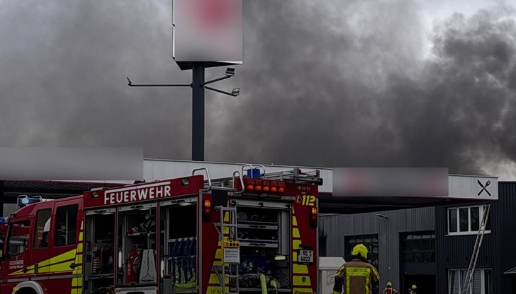 Двама души са в тежко състояние