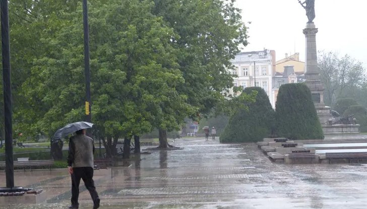 Властите отчитат спокойна обстановка, но има пострадала пешеходка при един от инцидентите