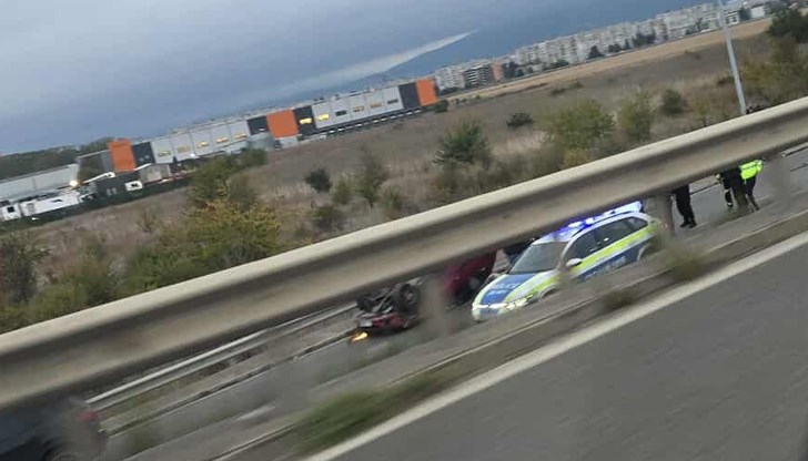 Жена и дете пострадаха тежко и са транспортирани в болница "Пирогов" Жена и дете пострадаха тежко и са транспортирани в болница "Пирогов"