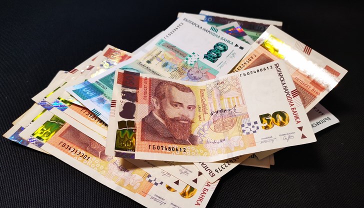 Огромният брой е ясен знак за висок процент на сивата икономика в страната